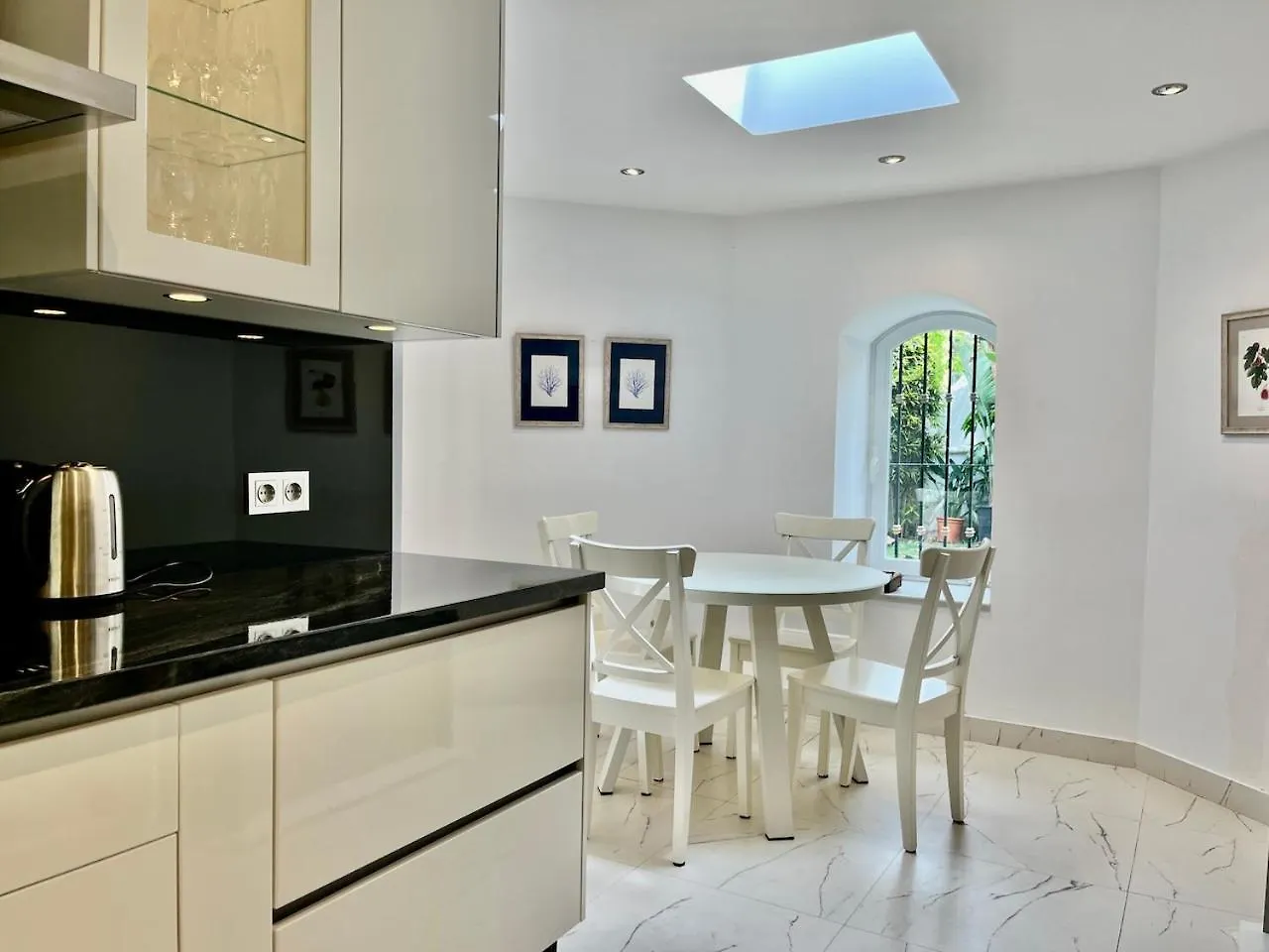 Holiday home Cozy Townhouse With Sea View Villa Marbella Spain