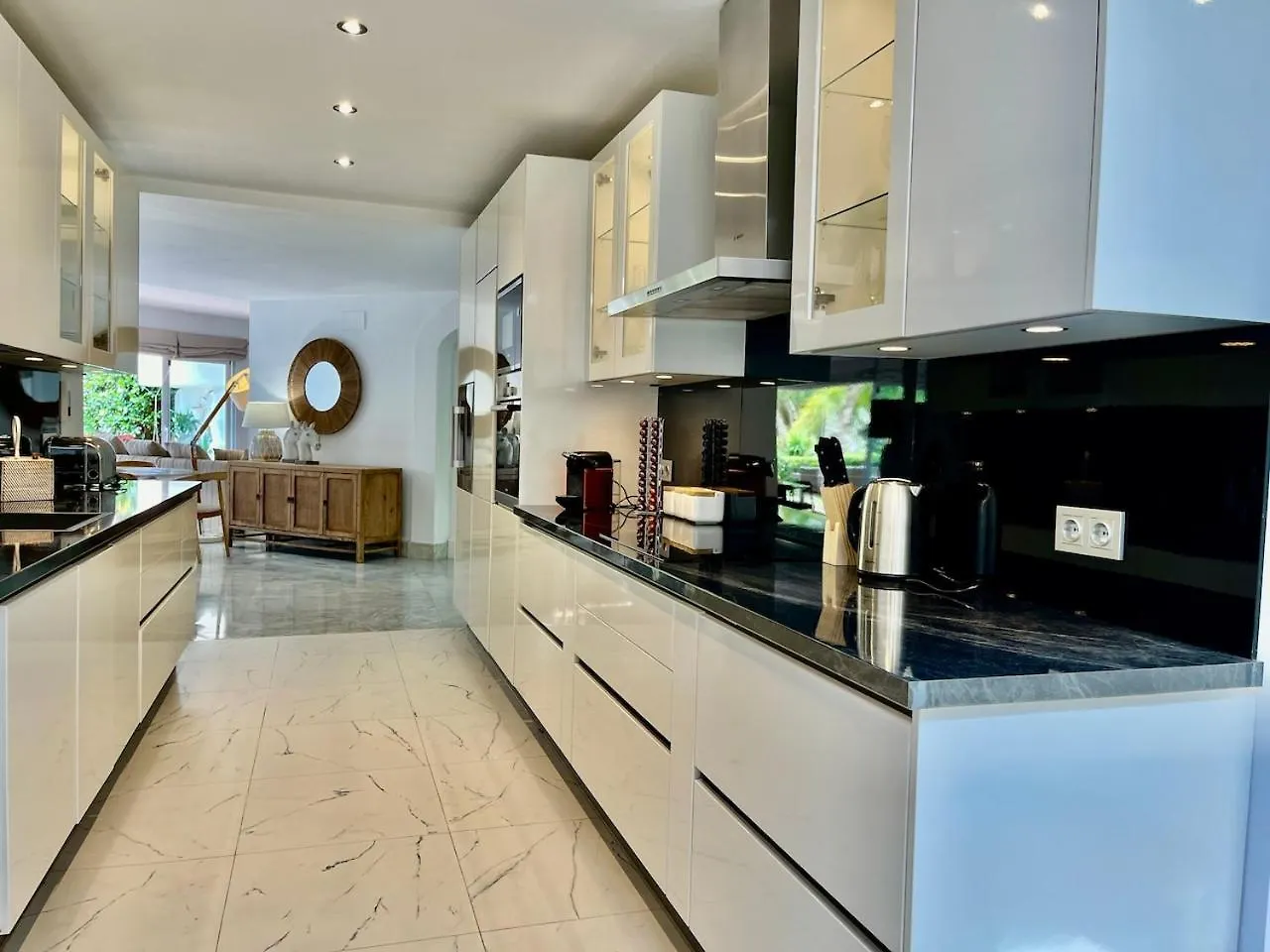 Cozy Townhouse With Sea View Villa Marbella Holiday home