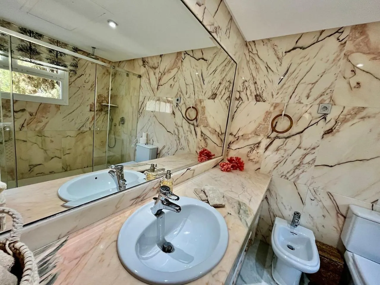 Cozy Townhouse With Sea View Villa Marbella