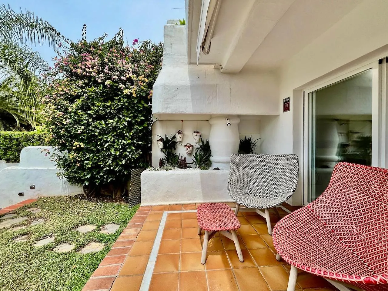 Holiday home Cozy Townhouse With Sea View Villa Marbella