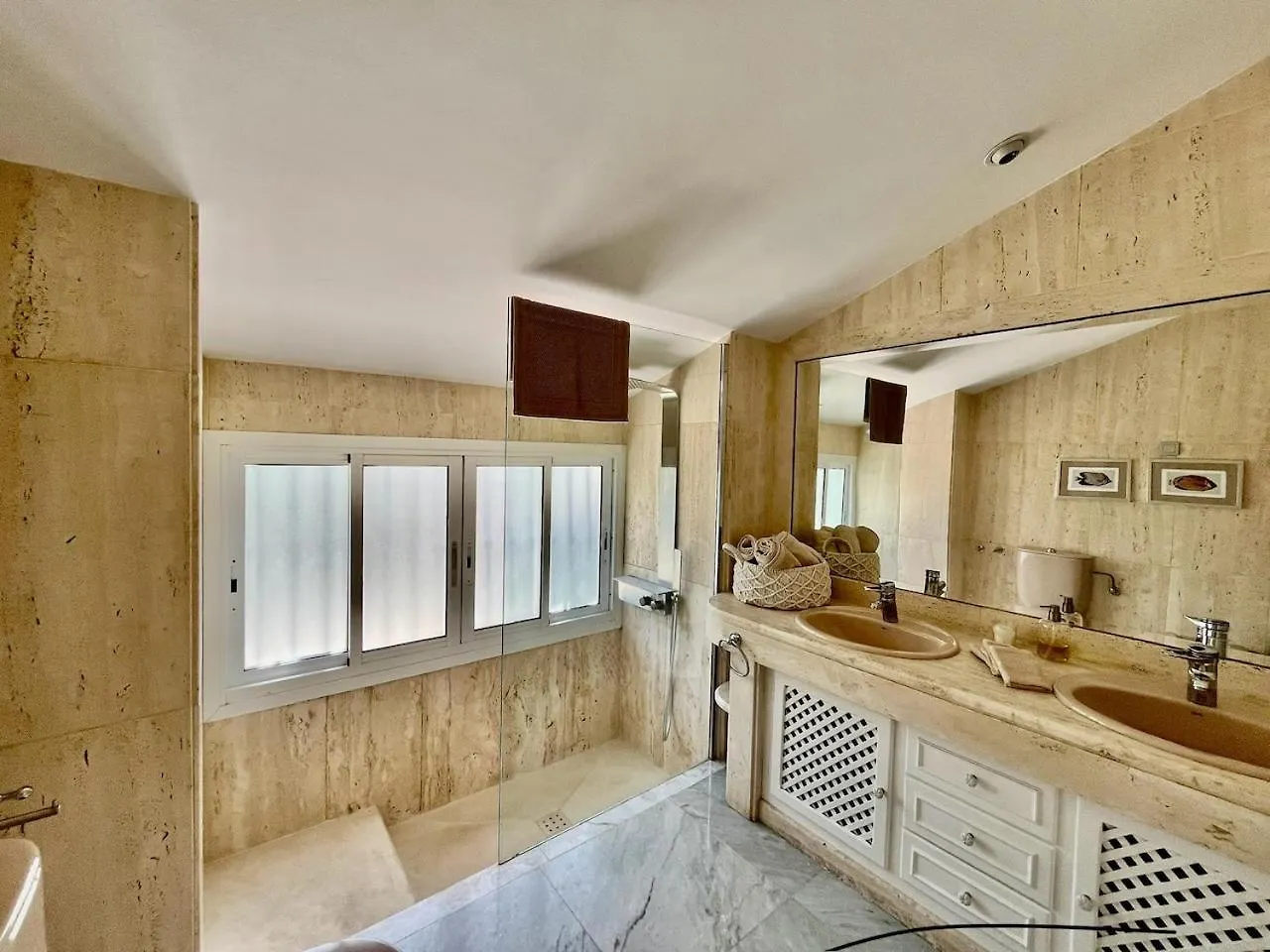 Holiday home Cozy Townhouse With Sea View Villa Marbella